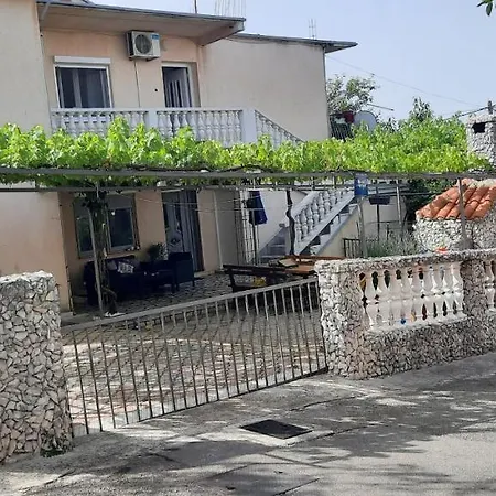 Apartments Jamice Novi Vinodolski Exterior photo
